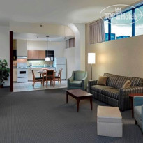 Le Square Phillips Hotel & Suites
