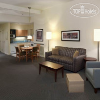 Le Square Phillips Hotel & Suites