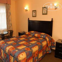 Days Inn by Wyndham Montreal East 