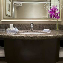 Hilton Garden Inn Toronto Downtown