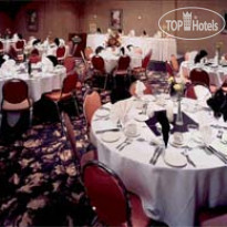 Days Hotel and Conference Center Toronto Airport East