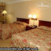 Holiday Inn Toronto Airport