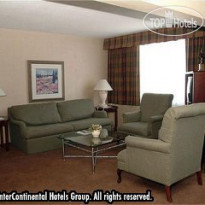 Holiday Inn Toronto Airport