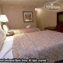 Holiday Inn Toronto Airport