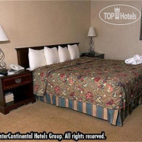 Holiday Inn Toronto Airport