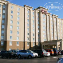 Hampton Inn & Suites by Hilton Toronto Airport 