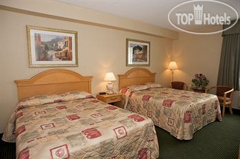 New photos from tourists Monte Carlo Inn Airport Mississauga Suites 3*