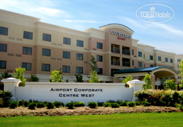 Hotelier's photos Courtyard Mississauga-Airport Corporate Centre West 3*