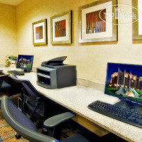Holiday Inn Express Hotel & Suites Riverport Richmond Бизнес-центр