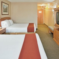 Holiday Inn Express Hotel & Suites Vernon 