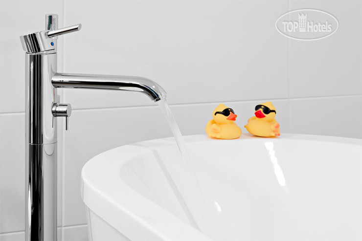 New photos from tourists Coast Chilliwack 3*