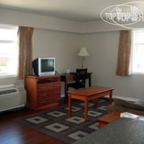 Canadas Best Value Inn
