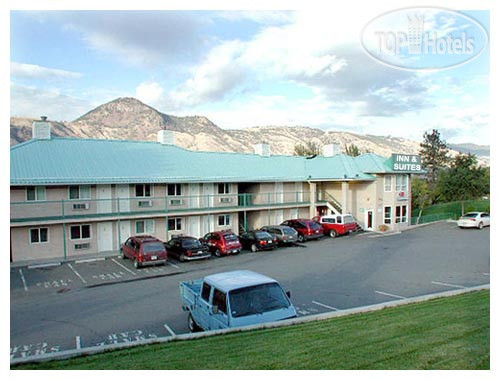 Hotelier's photos Riverland Inn & Suites 3*
