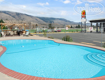 New photos from tourists Super 8 Kamloops East 3*