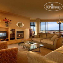 Victoria Regent Waterfront Hotel & Suites