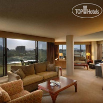 Victoria Regent Waterfront Hotel & Suites