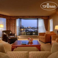 Victoria Regent Waterfront Hotel & Suites