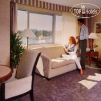 Radisson President Hotel & Suites Vancouver Airport 