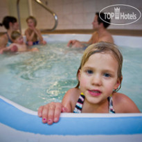 Best Western Plus Baker Street Inn & Convention Centre 