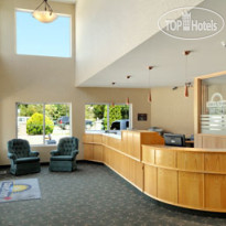 Days Inn and Conference Center - Penticton
