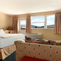 Days Inn and Conference Center - Penticton