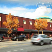 Howard Johnson North Burnabys Boutique Hotel 