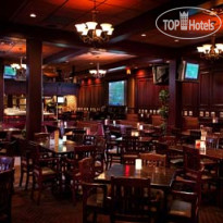 Howard Johnson North Burnabys Boutique Hotel 