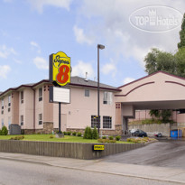 Super 8 Lake Country - Winfield Area 