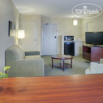 Quality Suites Whitby 
