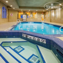Holiday Inn Express Hotel & Suites Clarington - Bowmanville