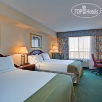 Holiday Inn Express Hotel & Suites Milton