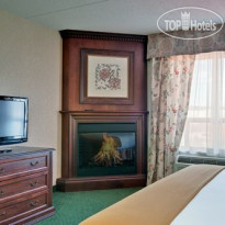 Holiday Inn Express Hotel & Suites Milton