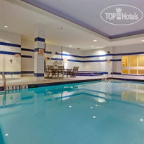Holiday Inn Express Hotel & Suites Milton