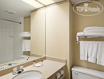 New photos from tourists Ramada Trenton 3*