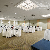 Ramada Trenton Банкетный зал