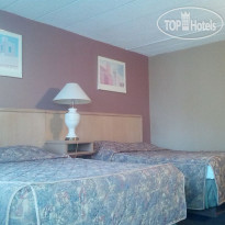 Admiral Inn By The Falls 