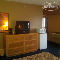 Admiral Inn By The Falls 