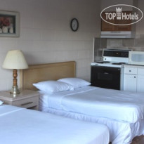 Ritz Inn Niagara & Wedding Chapel