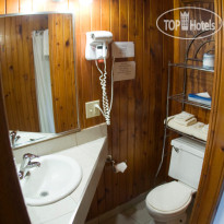 Falls Manor Resort