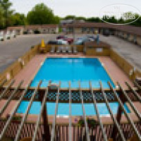 Falls Manor Resort