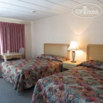 Parkway Motel