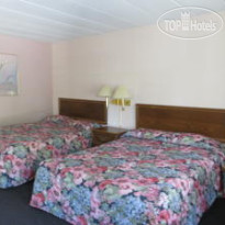 Parkway Motel