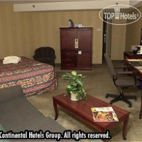 Holiday Inn Oakville Centre