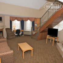Monte Carlo Inns - Brampton Suites 