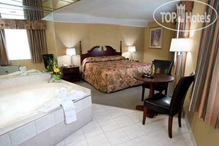 New photos from tourists Days Inn Fallsview 3*