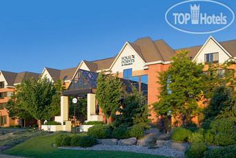 Hotel photo Four Points by Sheraton St. Catharines Niagara Suites 5*