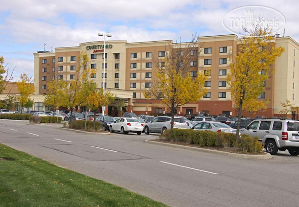 Hotelier's photos Courtyard Toronto Brampton 3*