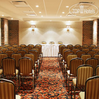 Best Western Plus Montreal Airport Hotel 