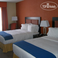 Holiday Inn Express & Suites Airport - Calgary Стандартный номер