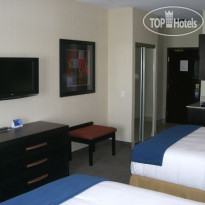 Holiday Inn Express & Suites Airport - Calgary Стандартный номер